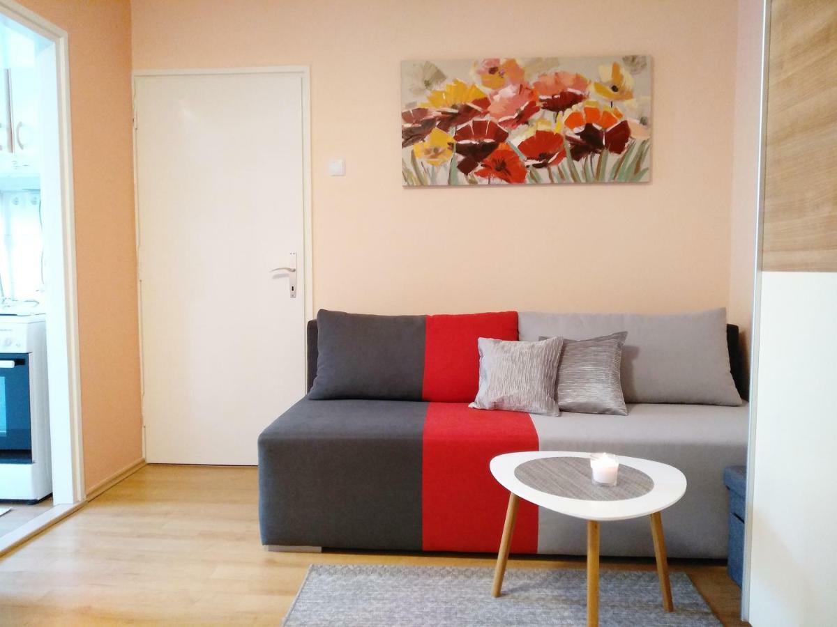 Sunray Studio Apartment 자그레브 외부 사진