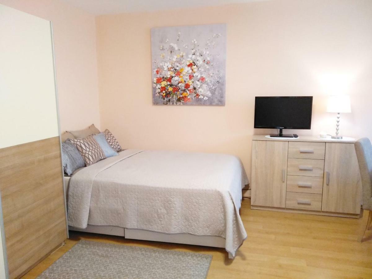 Sunray Studio Apartment 자그레브 외부 사진