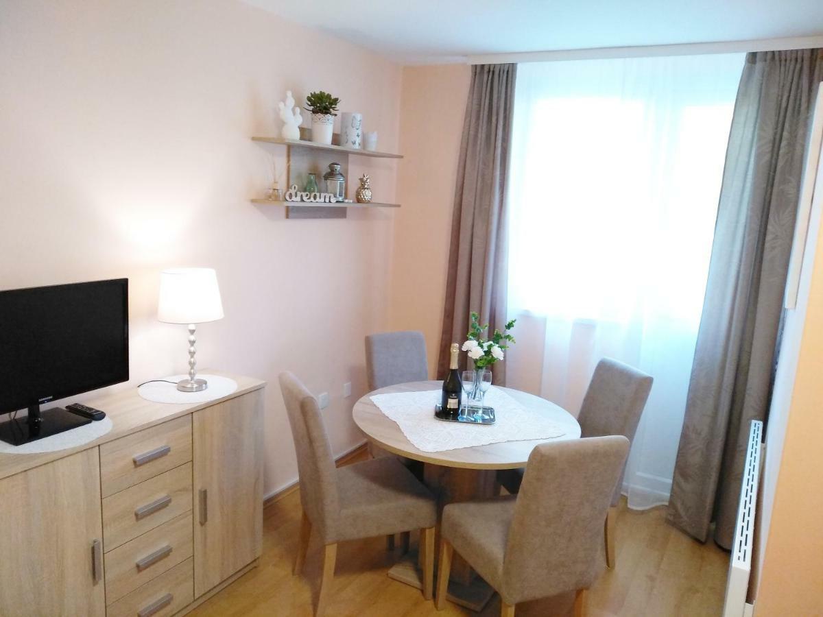 Sunray Studio Apartment 자그레브 외부 사진